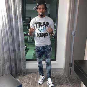 Meet your Posher, Presi